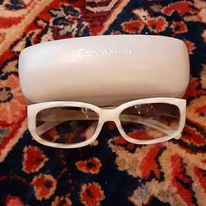 CALVIN KLEIN SUNGLASSES